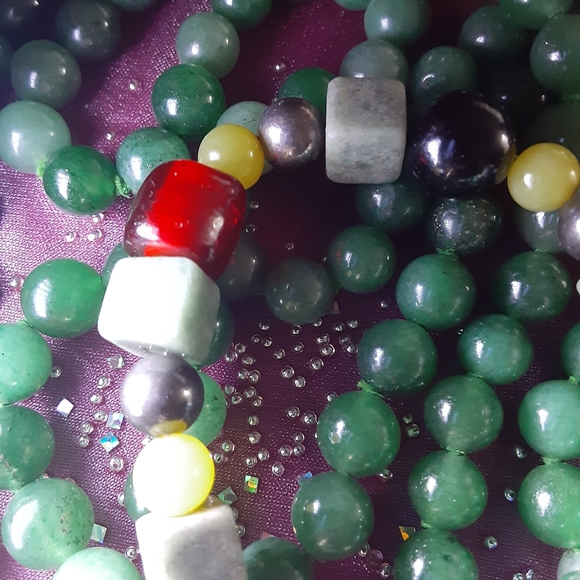 Guatemala Jade precious natural stones - Picture 7 of 15